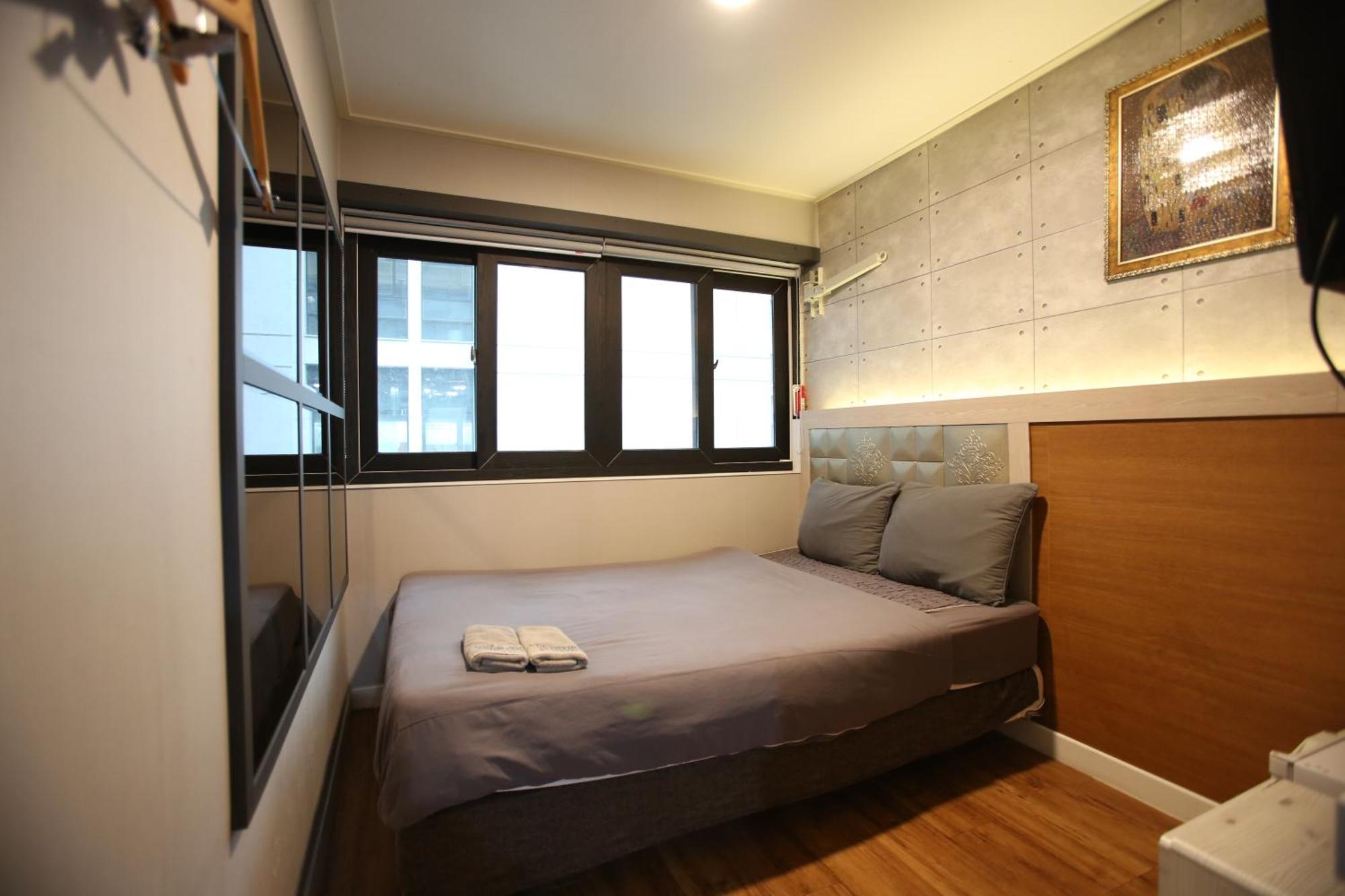 K-Guesthouse Seomyeon 1 Puszan Kültér fotó