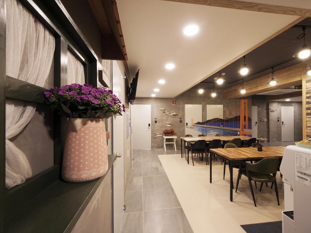 K-Guesthouse Seomyeon 1 Puszan Kültér fotó